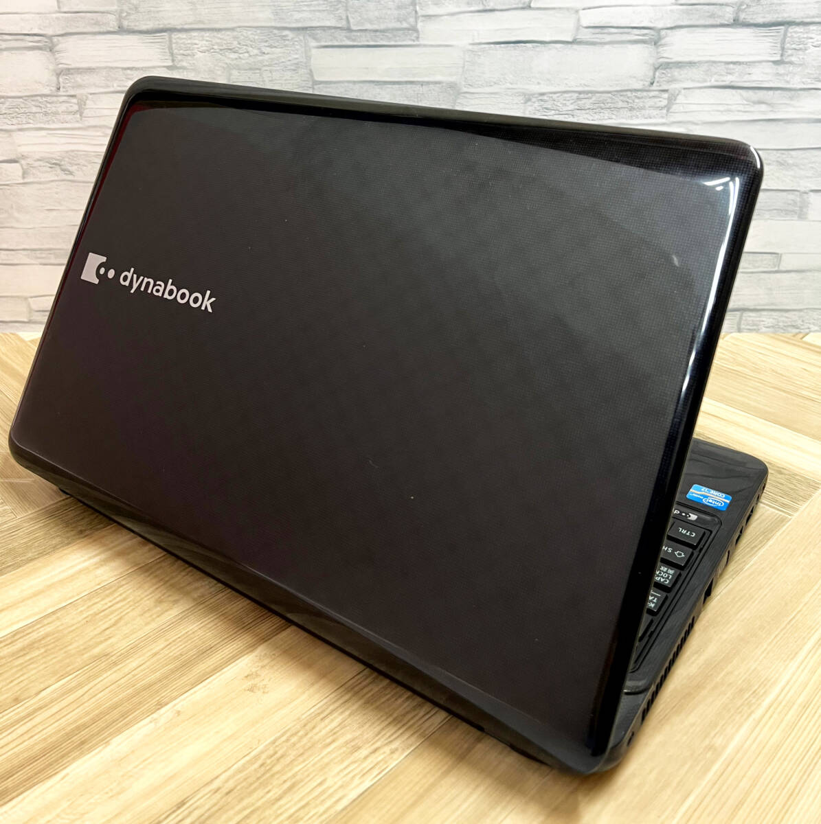 極上品/新型Window11搭載/東芝/爆速Core-i7搭載/カメラ/高速新品SSD512GB/驚異の16GBメモリ/DVD焼き/ブルーレイ/オフィス/ソフト多数！の画像7