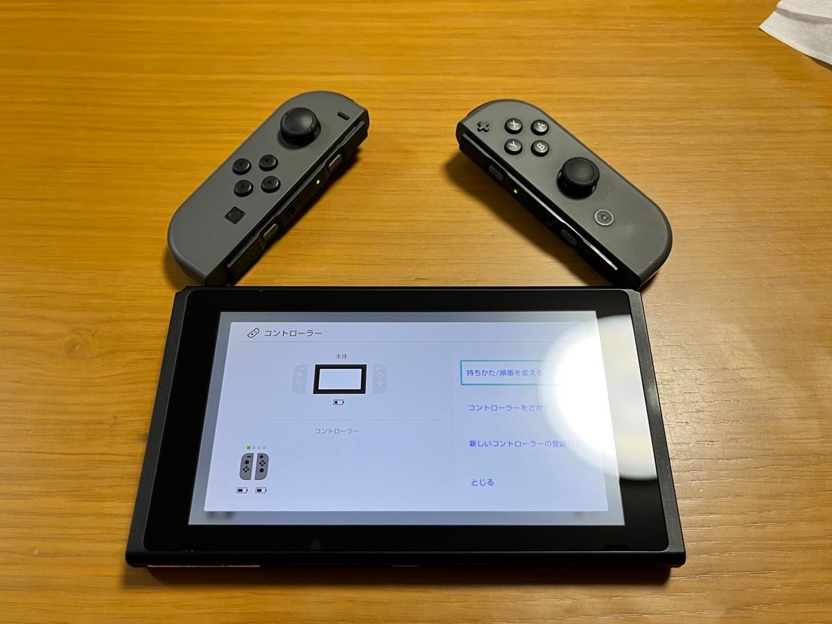 美品 スイッチ Switch 2018年製 本体ジョイコンセット 液晶キズ 美品 スイッチ Switch 2018年製 本体ジョイコンセット 液晶キズ