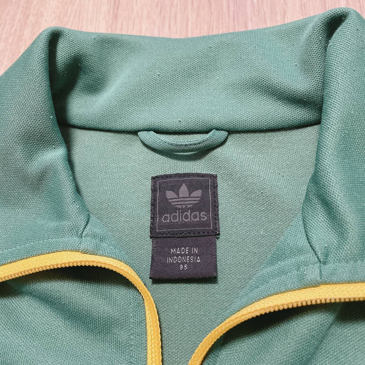 adidas アディダス トラックジャケット ジャージ 国旗タグ 2000年代 グリーン／イエローストライプ Lサイズの画像3