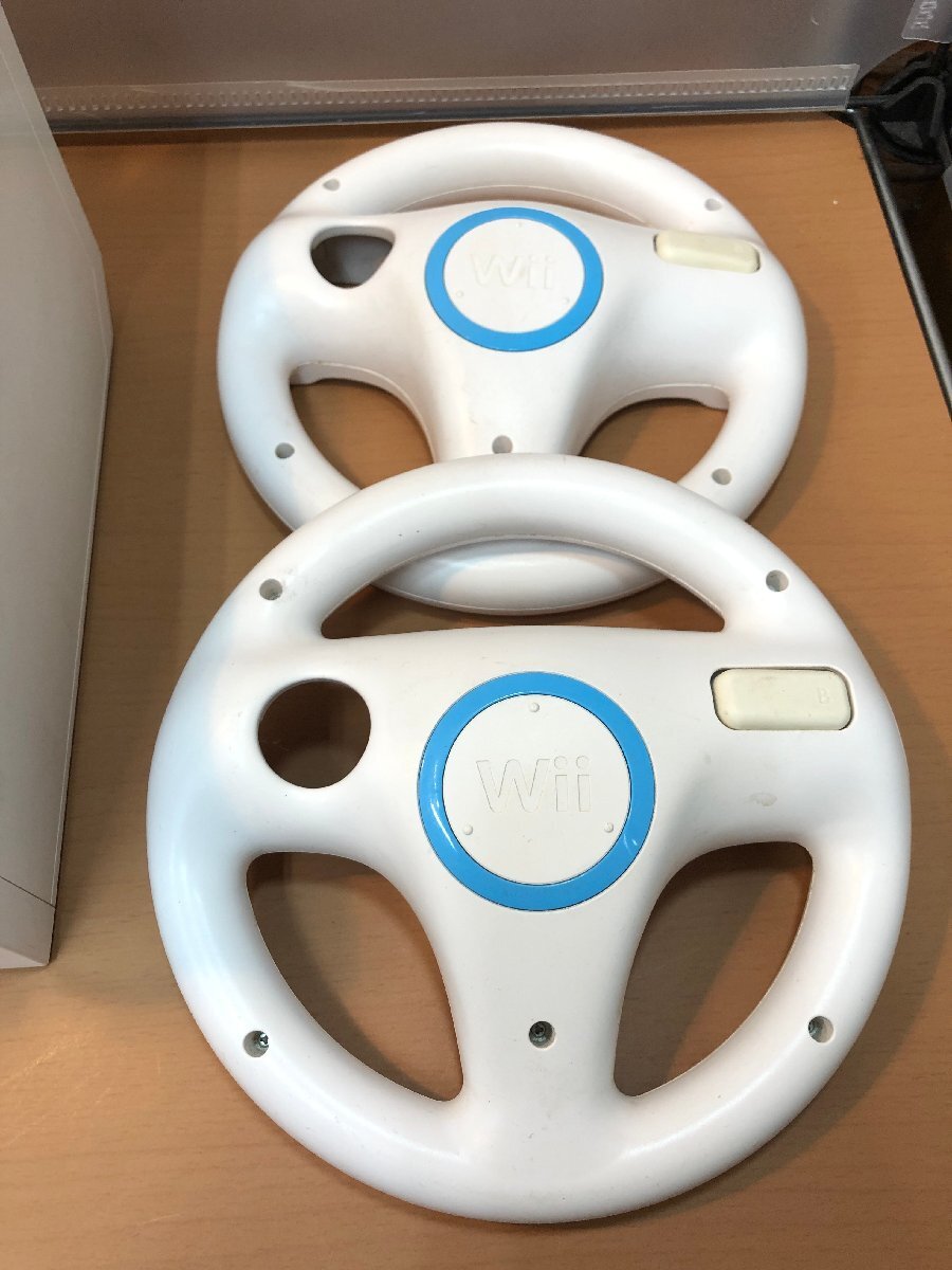 【ジャンク】Wii 本体 周辺機器 コントローラー リモコン ハンドルetc まとめ売り 16点【1円スタート！】の画像4