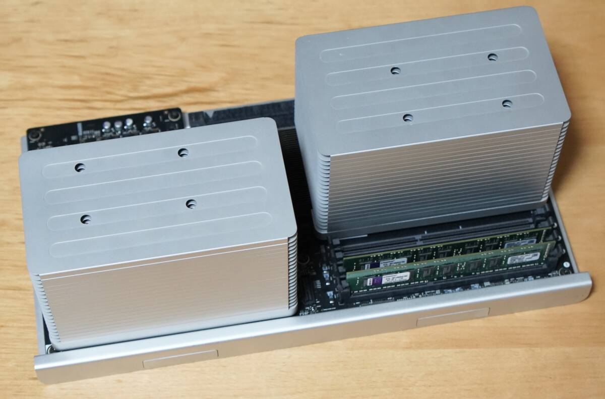 Apple純正 Early2009 MacPro用 CPU 2.26GHz x2<8コア・16スレッド/ターボブースト時2.53GHz>+16GBメモリーのセット