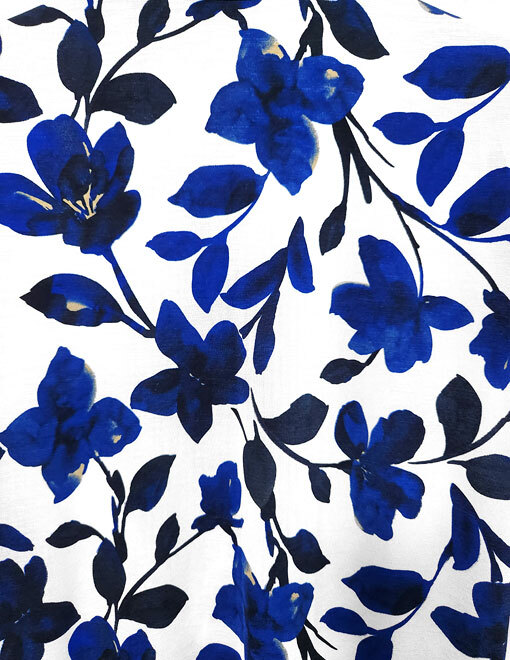 ★DO CLASSE 青い花柄 白 カットソー トップス ハイネック 7分袖 M 美品の画像4