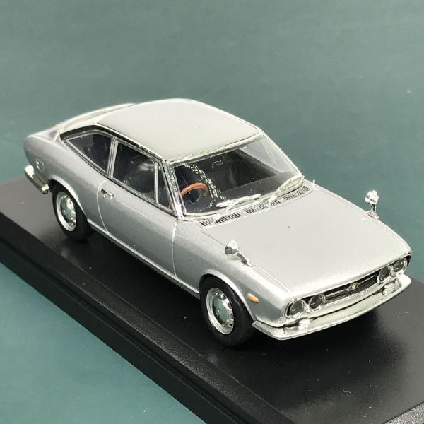 いすゞ 117 クーペ 1968 1/43 国産名車 コレクション アシェット Isuzu Coupeの画像6