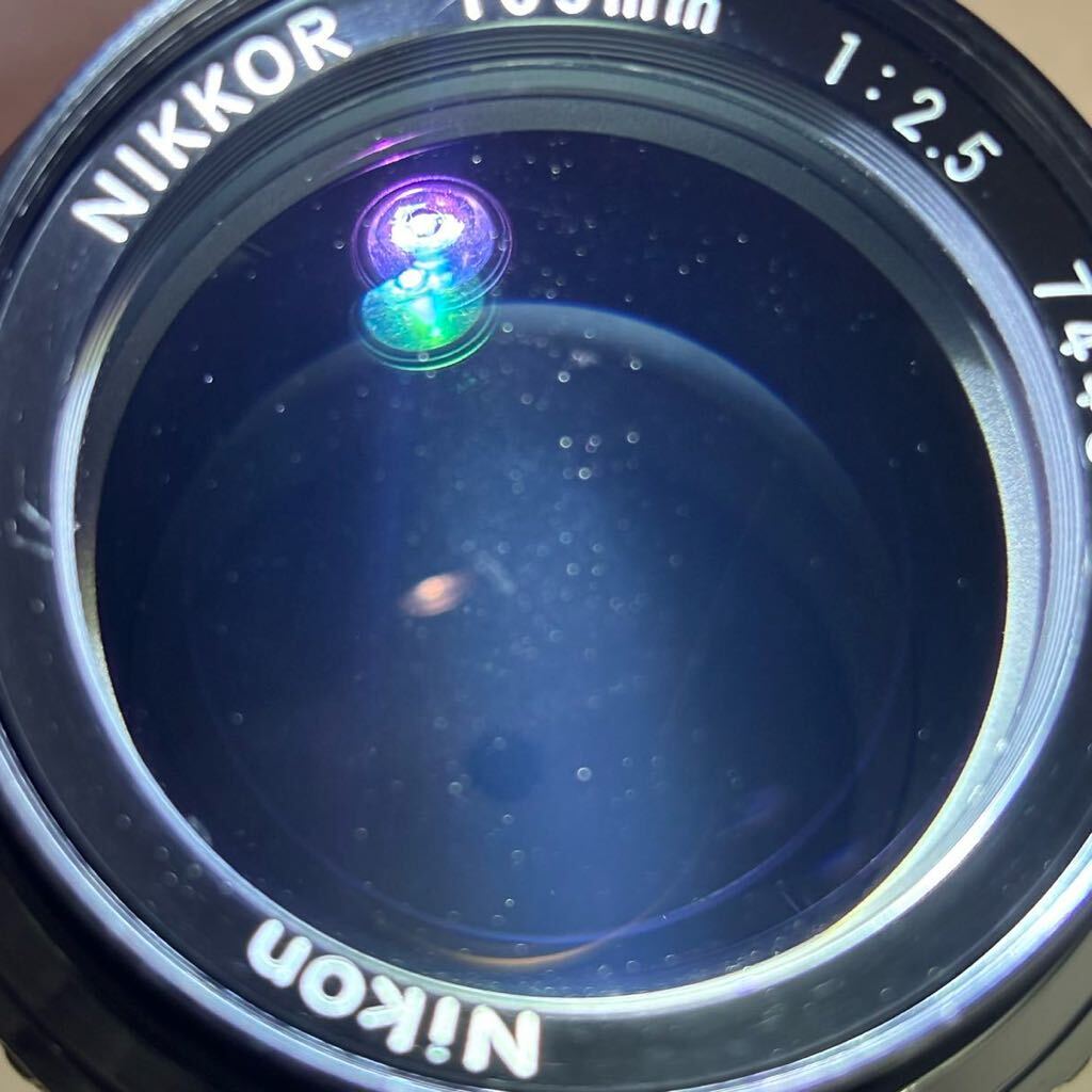 * Nikon NIKKOR 105mm F2.5 camera lens Ai single burnt point manual focus Nikon 