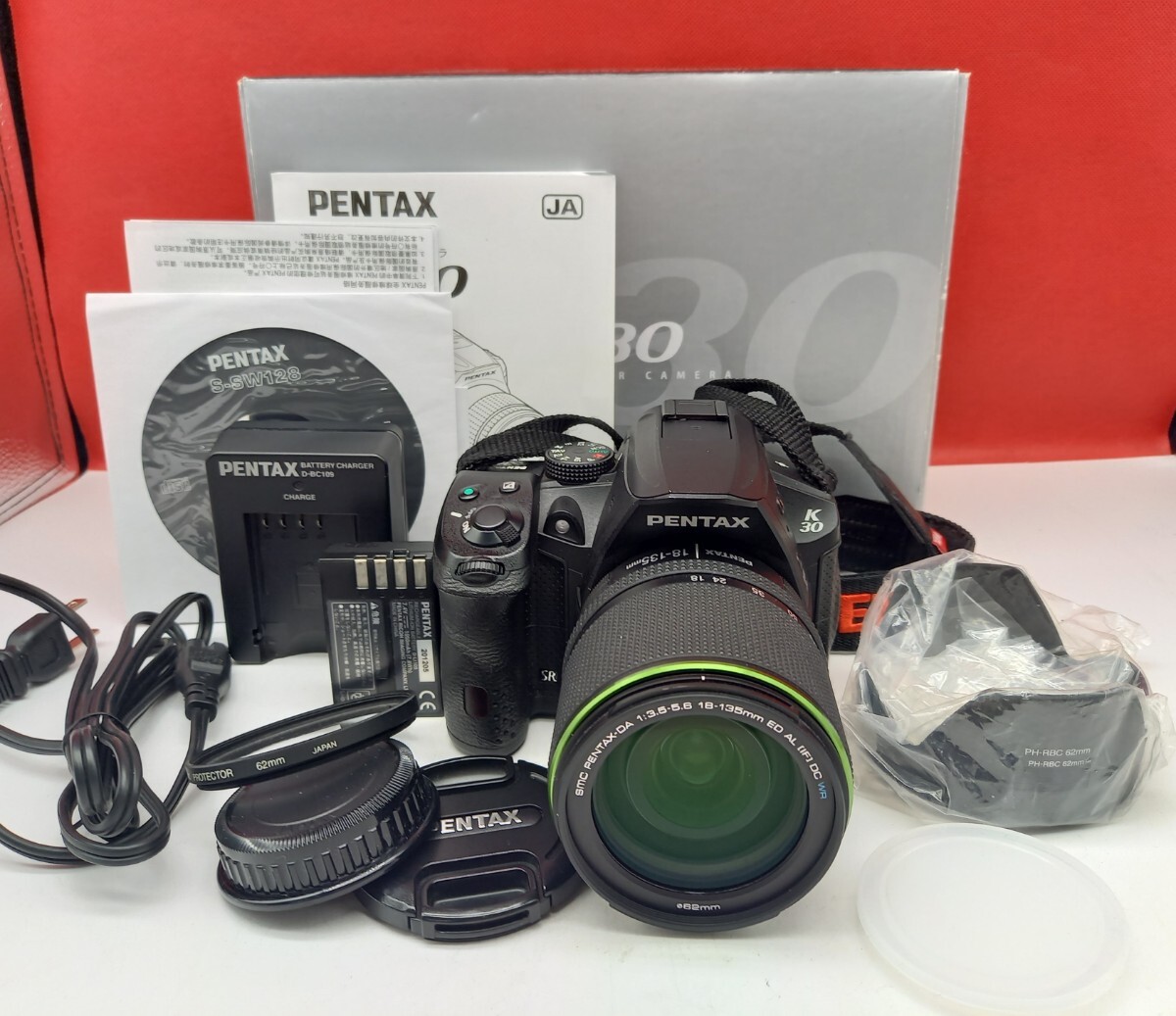 ■ PENTAX K30 ボディ SMC Pentax-DA 18-135mm F3.5-5.6 レンズ デジタル一眼レフカメラ レンズセット 動作確認済 ペンタックス_画像1