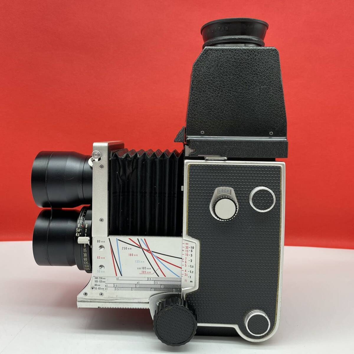 □ Mamiya C220 professional ボディ 二眼レフカメラ フィルムカメラ MAMIYA-SEKOR 135mm F4.5 レンズ シャッターOK マミヤの画像2