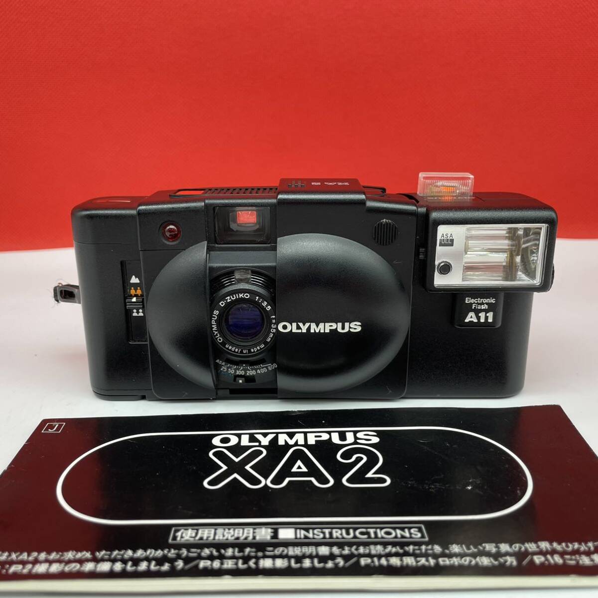 □ OLYMPUS XA2 コンパクトフィルムカメラ Electronic Flash A11 ストロボ シャッター、フラッシュOK 説明書 オリンパスの画像1
