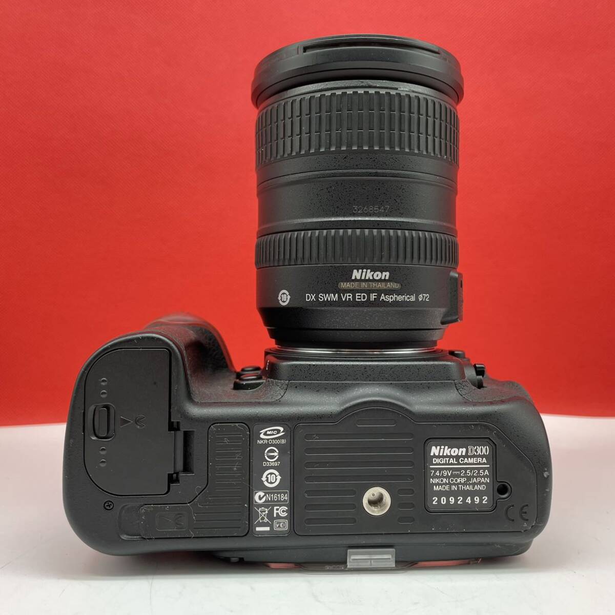 □ 防湿庫保管品 Nikon D300 デジタル一眼レフカメラ ボディ AF-S NIKKOR 18-200mm F3.5-5.6G ED DX VR レンズ 動作確認済 ニコンの画像7