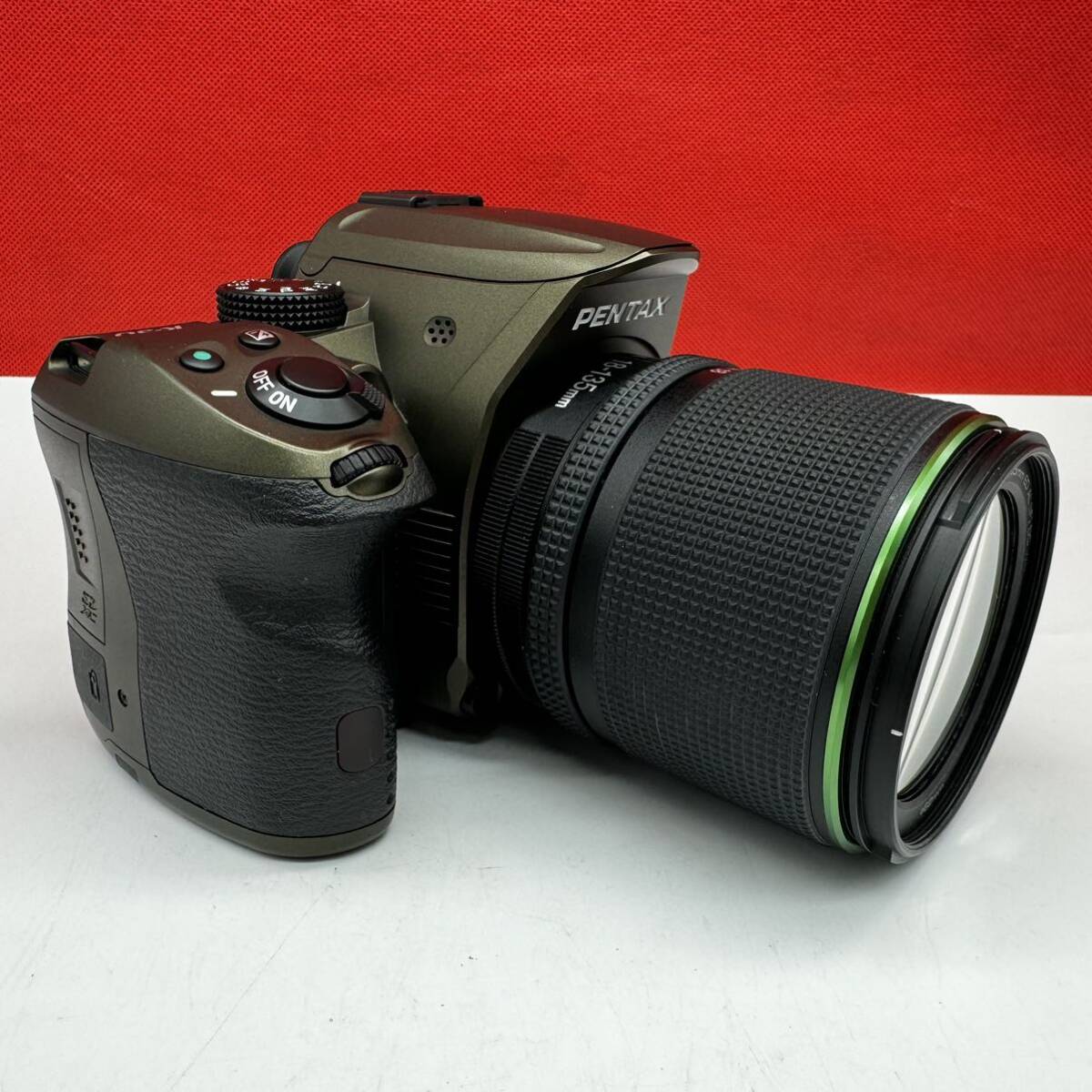 ▲ PENTAX K30 ボディ SMC PENTAX-DA 18-135mm F3.5-5.6 シルキーグリーン デジタル一眼レフカメラ 動作確認済 ペンタックスの画像2