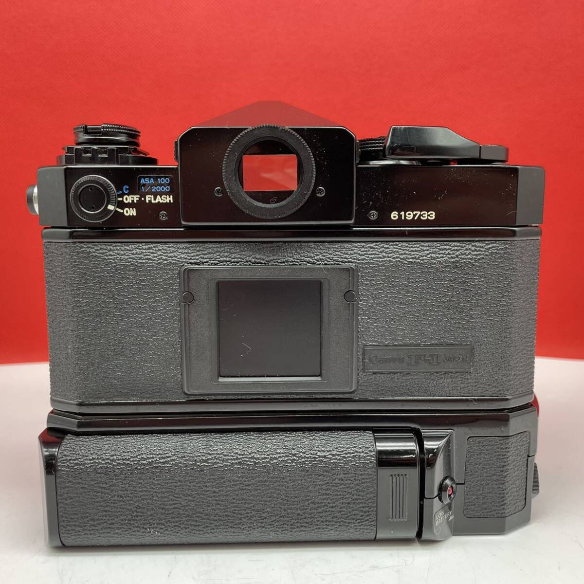 □ Canon F-1 一眼レフカメラ フィルムカメラ ボディ FD 50mm F1.4 S.S.C. レンズ POWER WINDER F シャッターOK 現状品 キャノンの画像3
