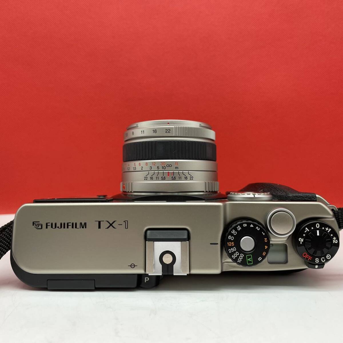 □ FUJIFILM TX-1 レンジファインダー フィルムカメラ ボディ SUPER-EBC FUJINON 45mm F4 / 30mm F5.6 レンズ 動作確認済 富士フィルム_画像5