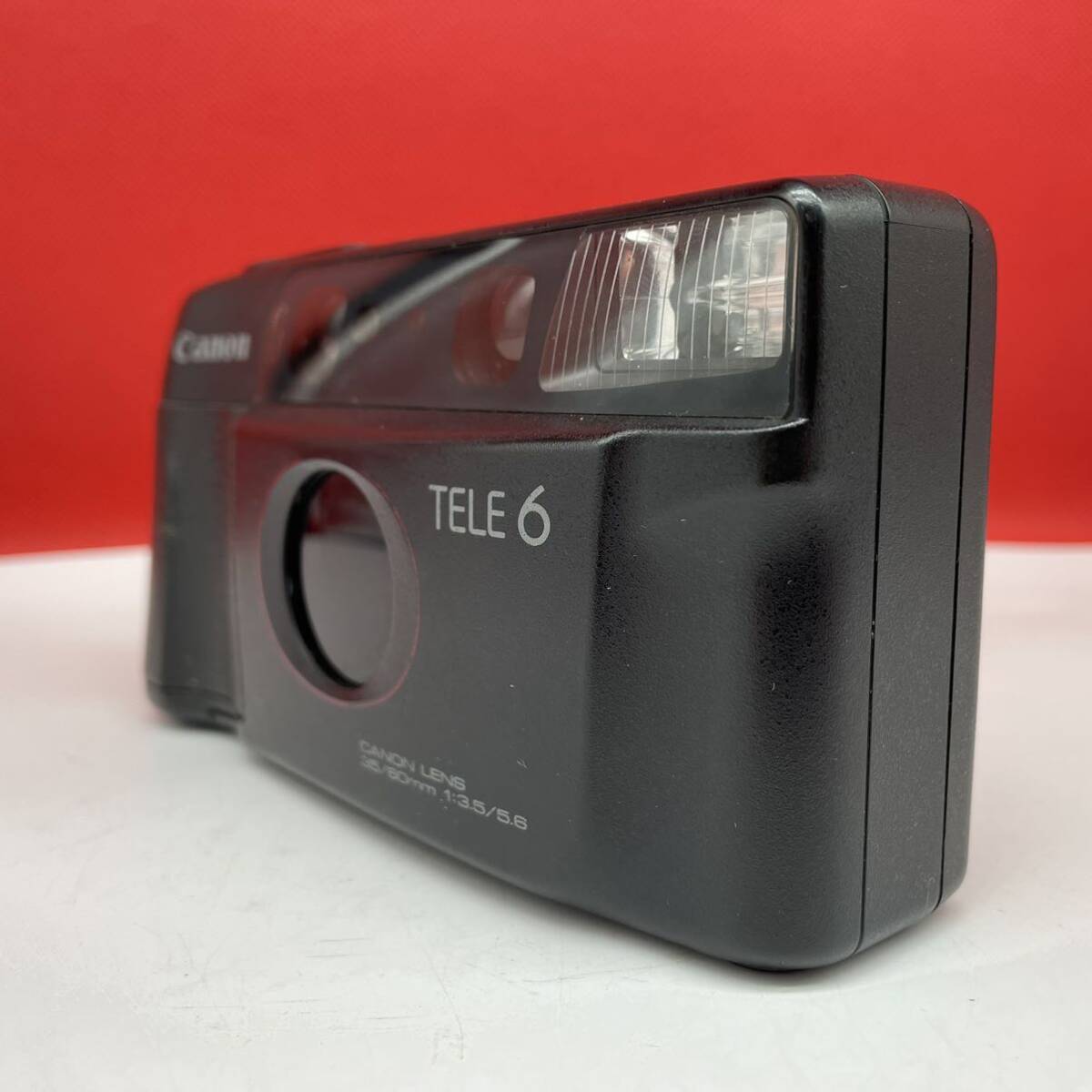 □ Canon Autoboy TELE6 DATE LENS 35/60mm F3.5/5.6 コンパクトフィルムカメラ 動作確認済 シャッター、フラッシュOK キャノンの画像4