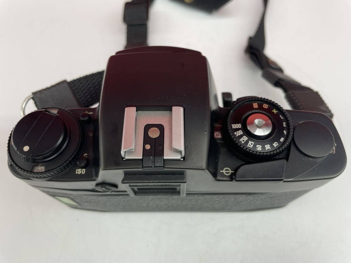 ＊ Leica R4 フィルムカメラ 一眼レフ ボディ ブラック シャッター、露出計OK ケース付き ライカ