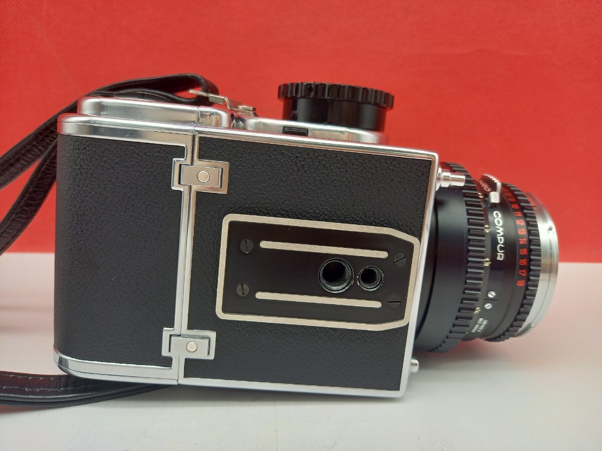 ■ HASSELBLAD 500C/M 中判フィルムカメラ ボディ CarlZeiss Planar F3.5 100mm レンズ 動作確認済 付属品 露出計 ハッセルブラッド の画像6