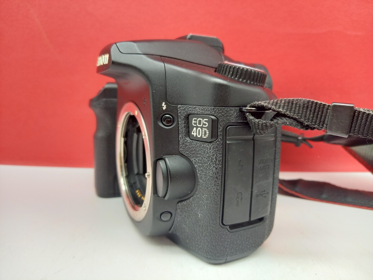 ■ Canon EOS 40D デジタル一眼レフカメラ ボディ 動作確認済 シャッター、フラッシュOK バッテリー 充電器 付属品 キャノンの画像2