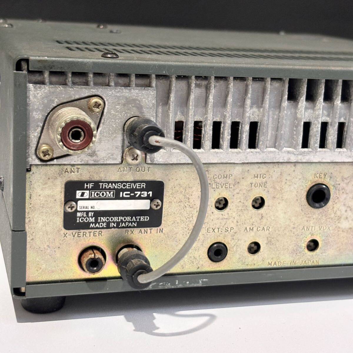 アイコム ICOM IC-731 HM-12 SP-7 無線機 HF帯 100W オールモード TRANSCEIVER 現状品 ジャンクの画像6