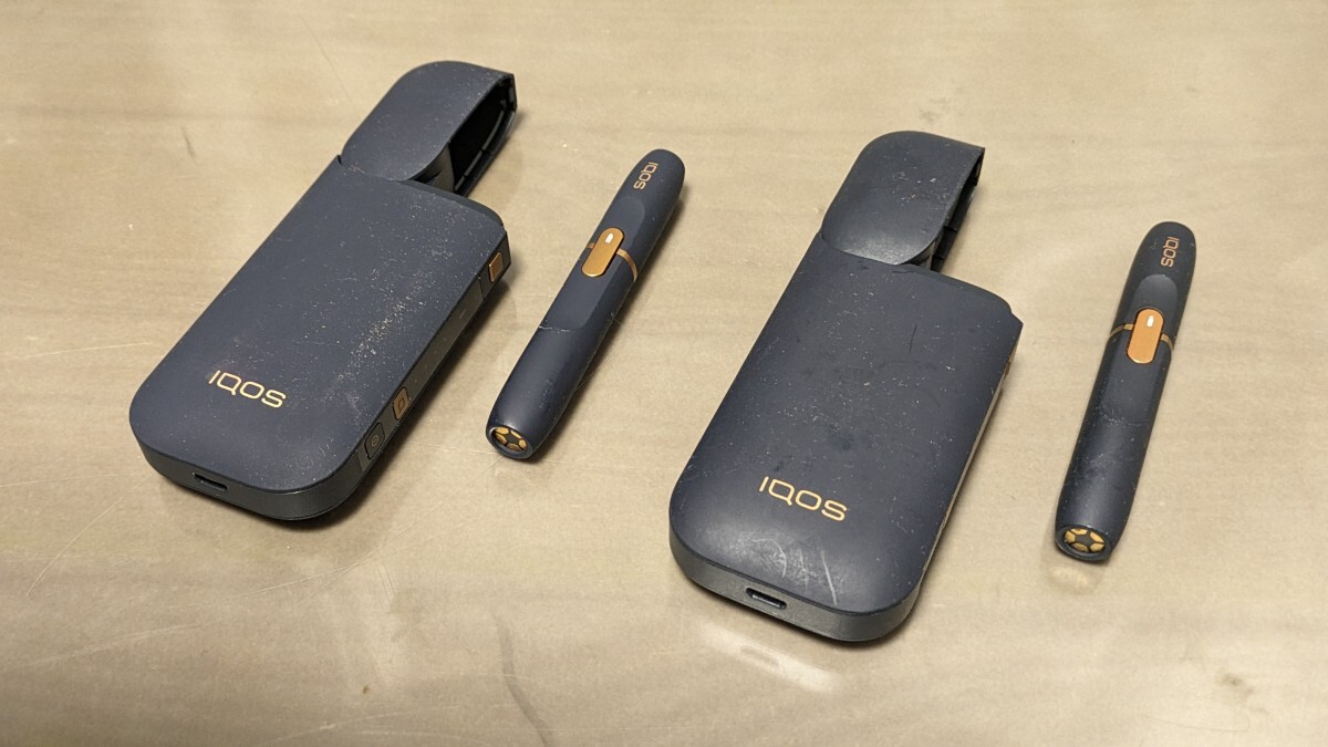 アイコス IQOS 2.4PLUSキット 加熱式タバコ 付属品なし 2台セット現状品 398_画像3