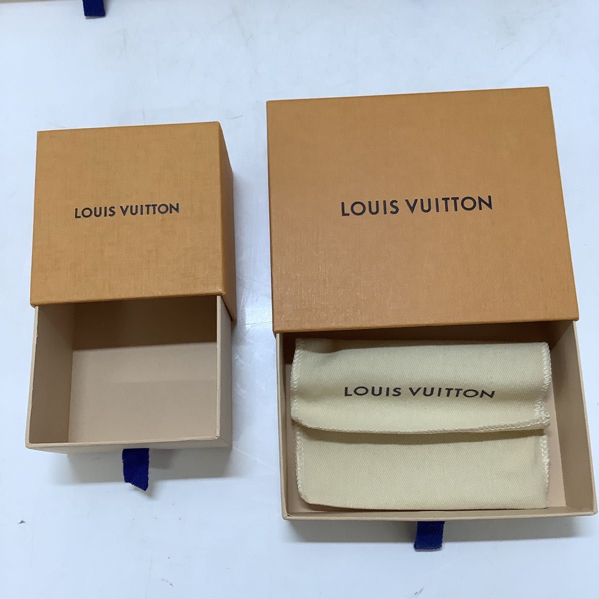 LOUIS VUITTON　ルイヴィトン　空箱　ブランド箱　ケース　入れ物　 ヴィトン　 空き箱　 ボックス
