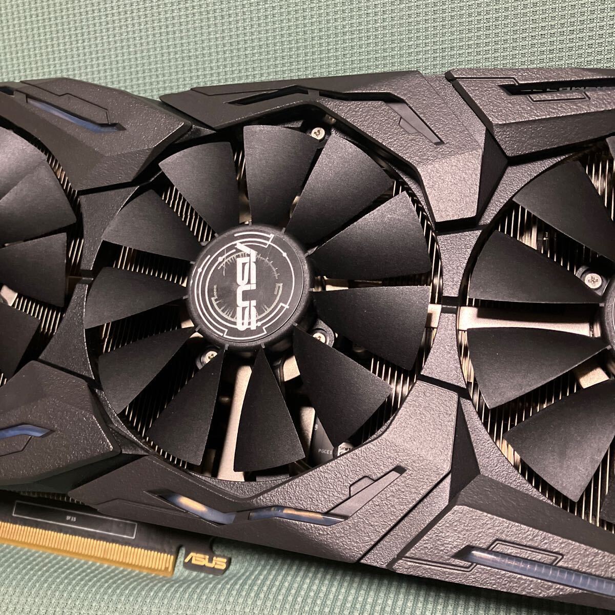 ASUS GTX1060 6G STRIX GAMING の画像3