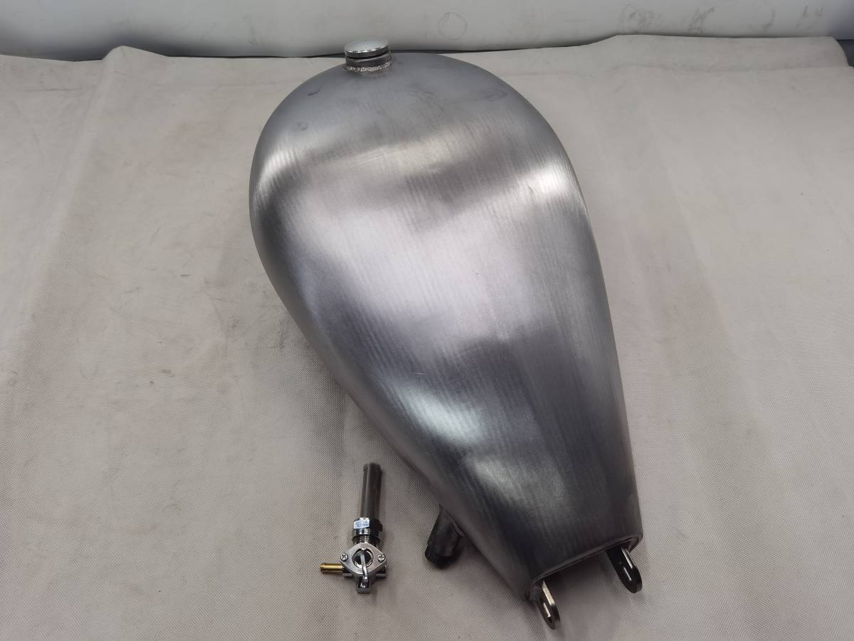 T-149 ダイナ ハーレー 15L Harley Dyna FXD カスタムタンク T-149 ダイナ ハーレー 15L Harley Dyna FXD カスタムタンク