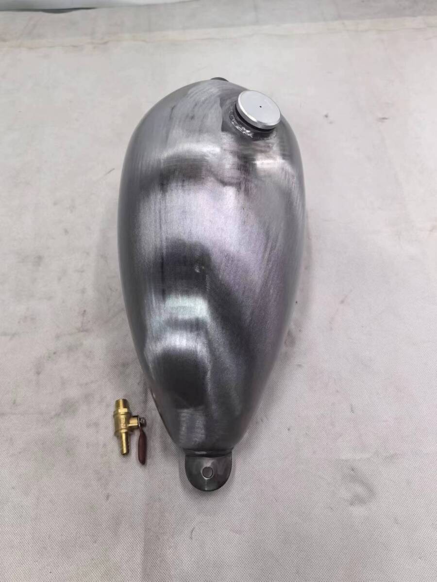 171番 5L ハーレー 汎用 ナロー ピーナッツタンク カスタム 171番 5L ハーレー 汎用 ナロー ピーナッツタンク カスタム