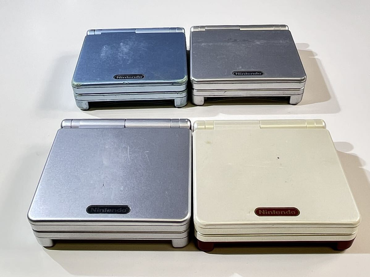 ★4点まとめ売り ゲームボーイアドバンスSP 任天堂 NINTENDO AGS-001 本体のみ GAMEBOY ADVANCE SP 動作未確認 ジャンク 中古品 管理J876_画像4