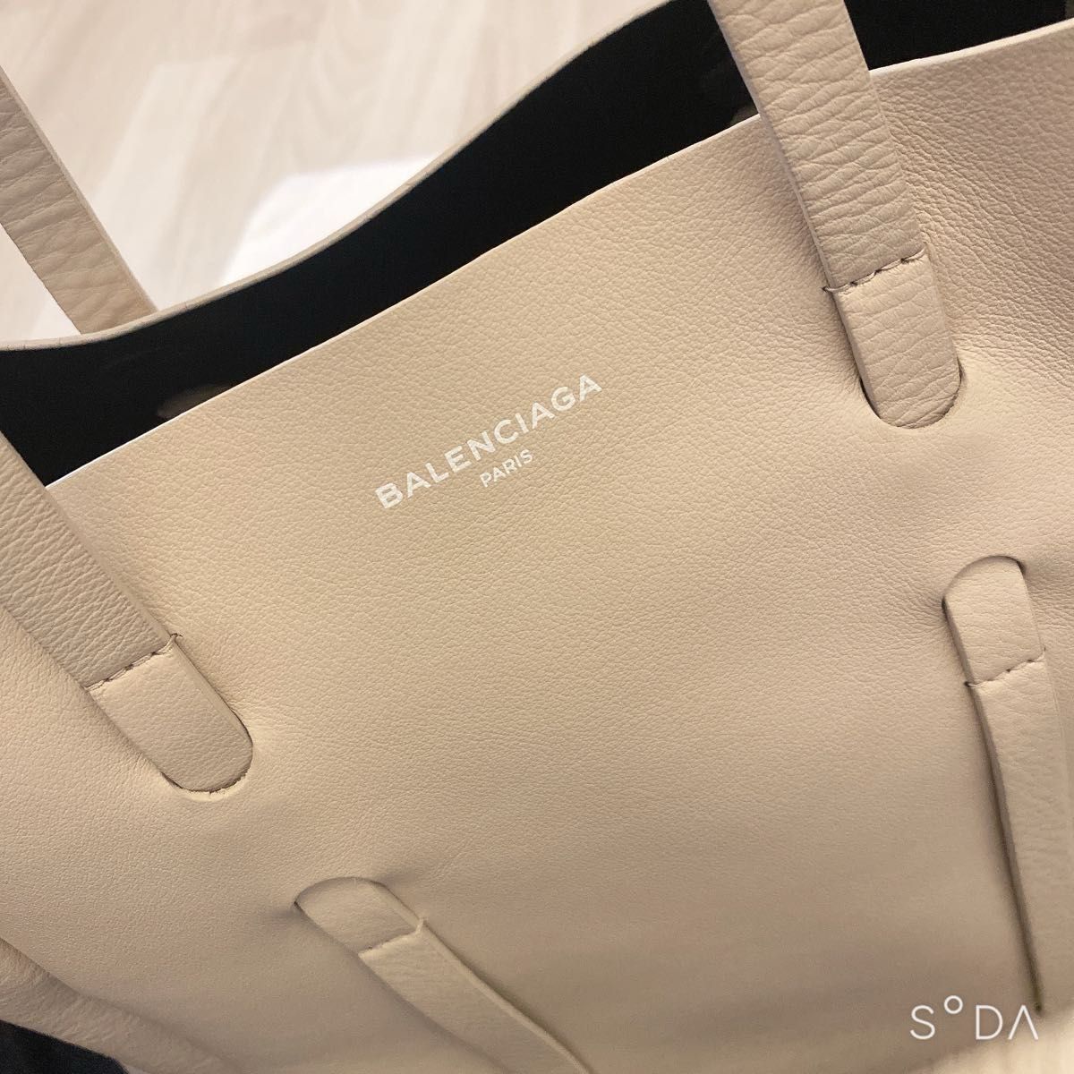 美品 BALENCIAGA バレンシアガ  トートバッグ ショルダーバッグ アイボリー ベージュ バッグ　