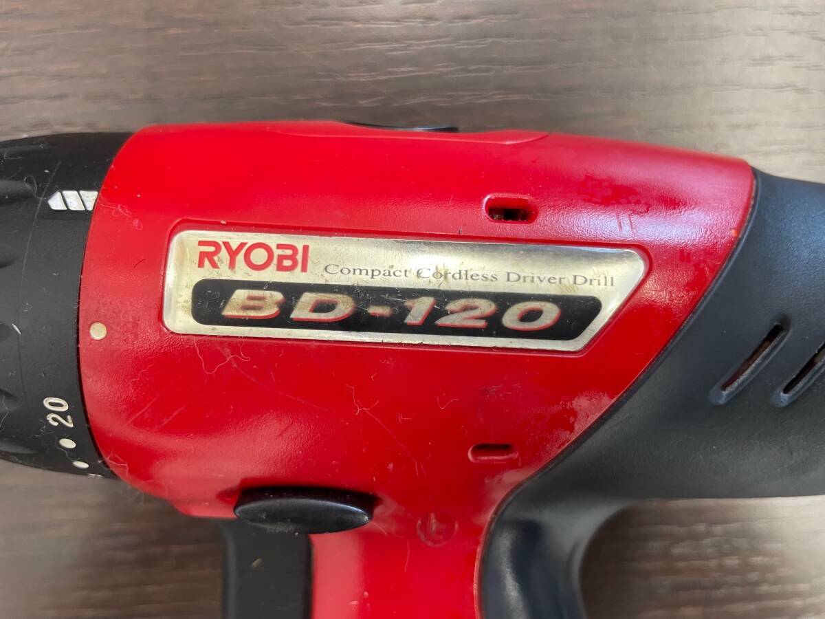 小＃6326 RYOBI リョービ BD-120 充電式 電ドリ 電動ドライバー ドライバドリル 充電器付属 電動工具の画像2