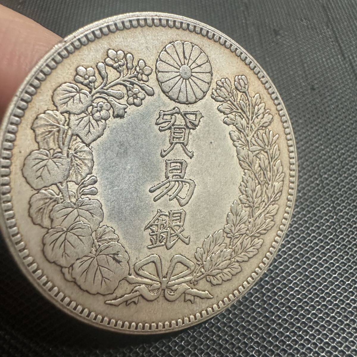  старинная монета  　...  серебро 　 период Мейдзи 8 год 　  большой  Япония   серебряная монета  　 старинная монета  　 дракон  　 дракон  　 монета 　C1  монета  　1  йен  серебряная монета  　 большой размер  монета 