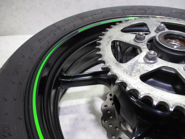 4★NINJA400用他リアホイール403 純正.めくれ無.17×4.50.ニンジャ400R.タイヤ.ROADSMARTII.〔検索用〕NINJA650.650R.ER-4n.ER-6n.ER-6fの画像5