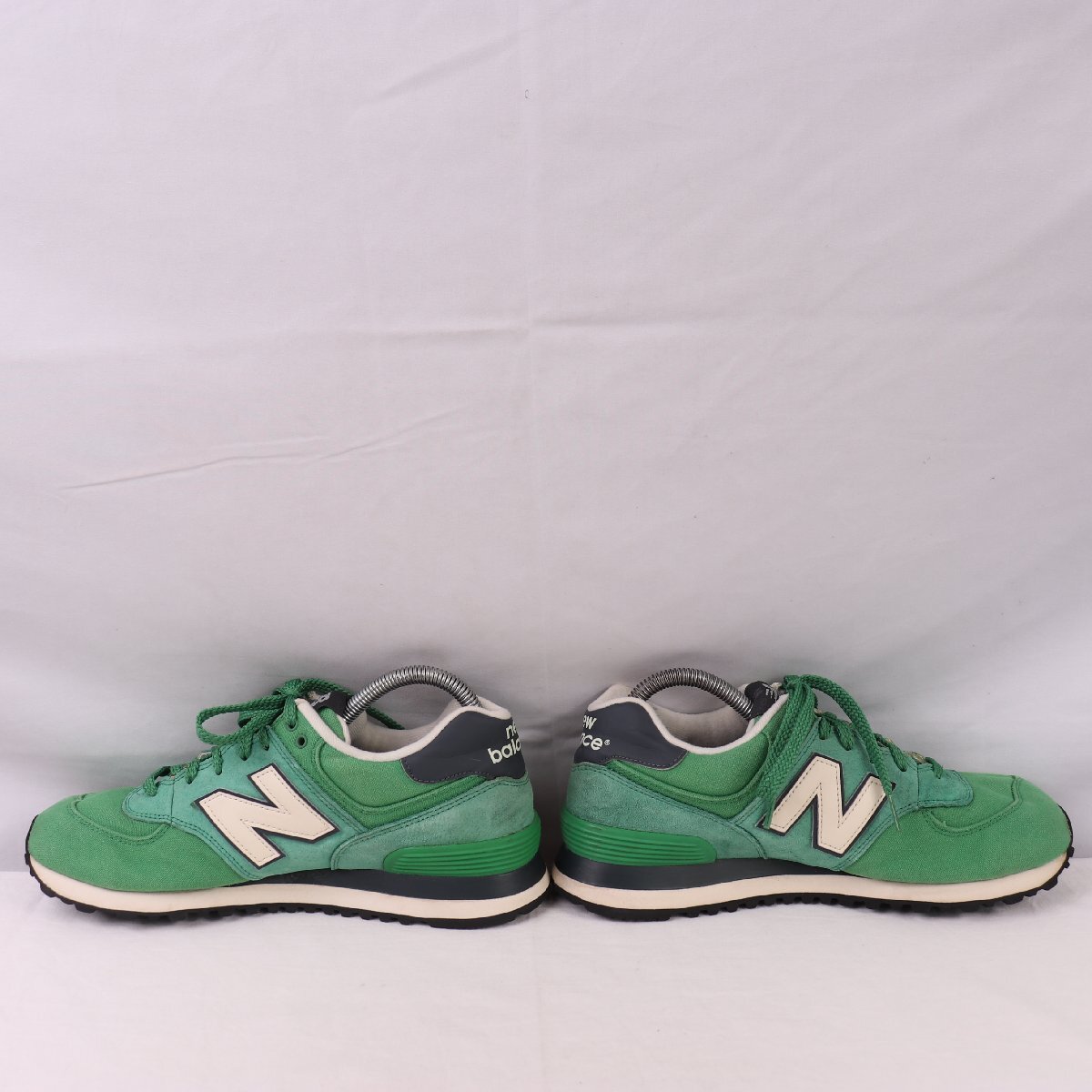 574 ニューバランス 26.0cm/new balance 緑 グリーン オフホワイト 紺 ネイビー 中古 古着 メンズ スニーカー yy3267_画像5