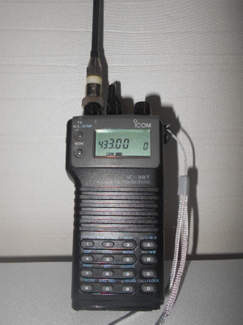 ＩＣＯＭ 144/430ＭＨｚ ＩＣ―Ｗ21Ｔ、ICー3ST、C450／取説付 ジャンク！！の画像3