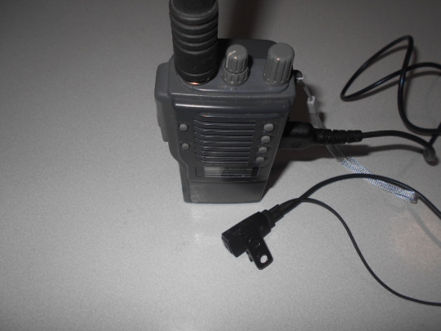 ALINCO UHF obi transceiver DJ-S4* earphone | Mike, single three battery case attaching!
