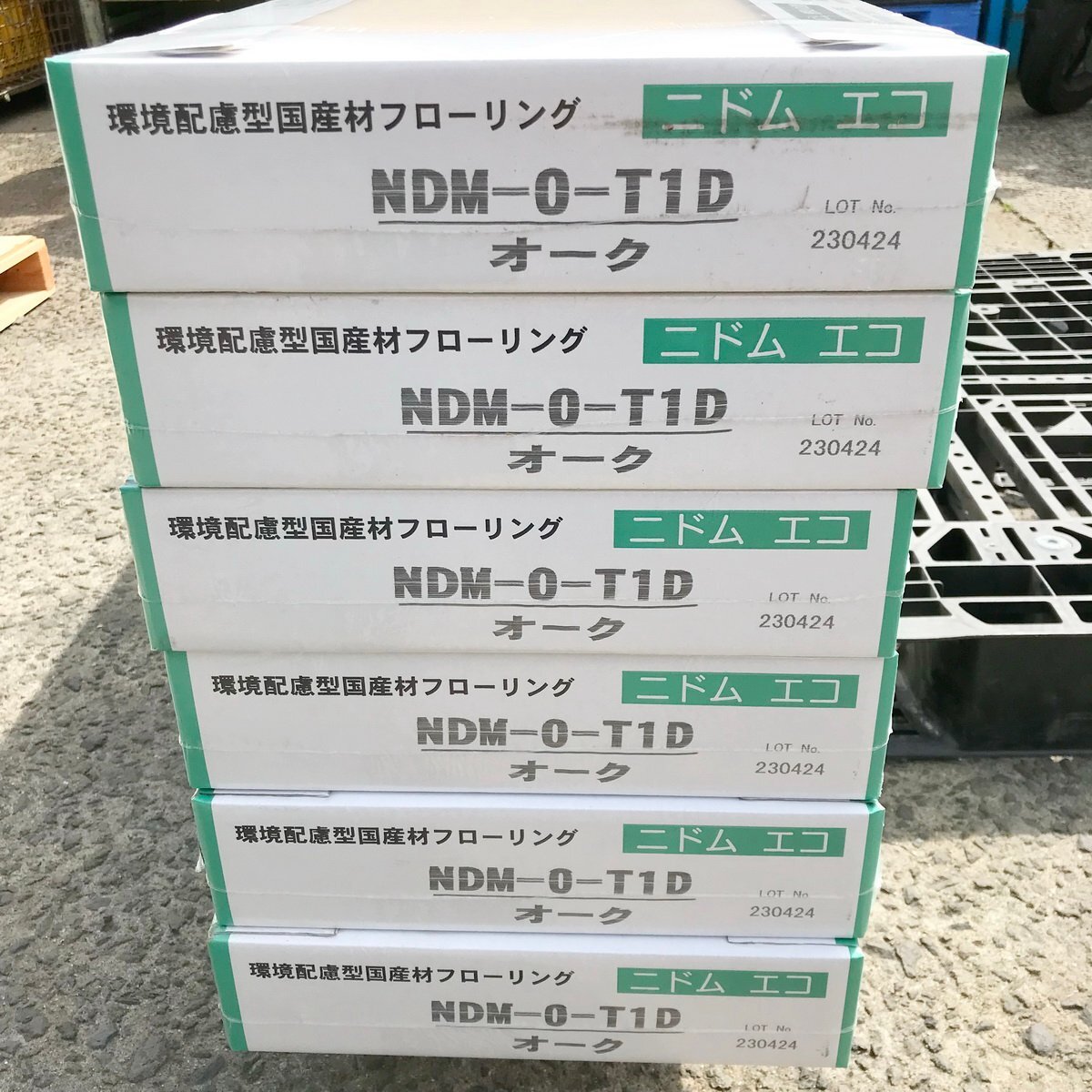 住梯.b934 丸玉木材■ニドムエコ 複合フローリング12畳分 直張用 オーク『NDM-0-T1D』寸法厚12×幅303×長さ1818mm★計36枚/約19.8平方m_画像5