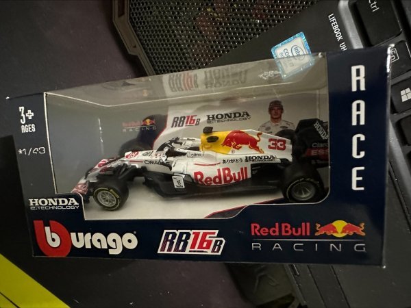 ★Y21”ありがとう”号★レッドブル-ホンダ★公認★F1 Red Bull HONDA RB16B No33 フェルスタッペン 1/43burago検索:京商 ミニチャンプスの画像7