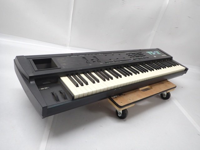 ENSONIQ TS-12/TS12 76鍵シンセサイザー エンソニック 鍵盤楽器 キャスターハードケース付き 配送/来店引取可 △ 6DA65-42の画像2