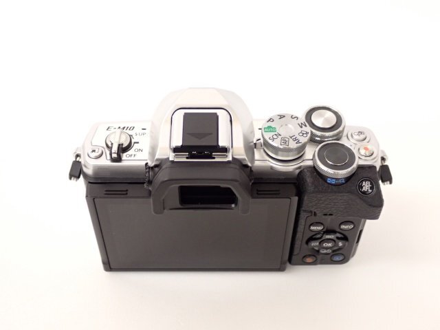 【良品】 OLYMPUS/オリンパス ミラーレス一眼カメラ OM-D E-M10 Mark IV シルバー EZダブルズームキット 元箱付 □ 6D6CF-1