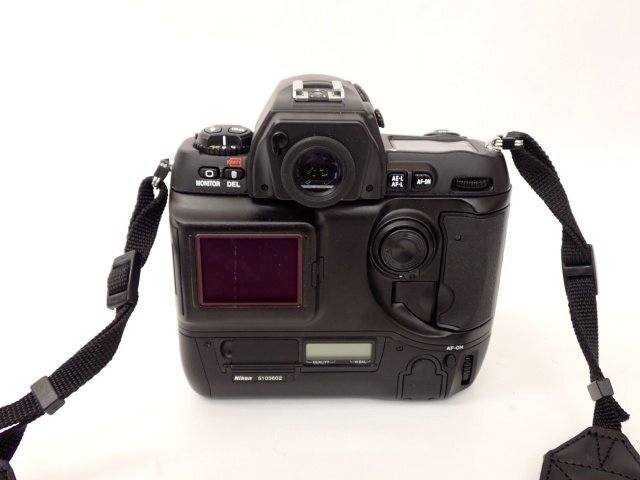 Nikon ニコン デジタル一眼レフカメラ D1X + レンズ SIGMA ZOOM 28-105mm F3.8-5.6 UC-III □ 6DFBD-15