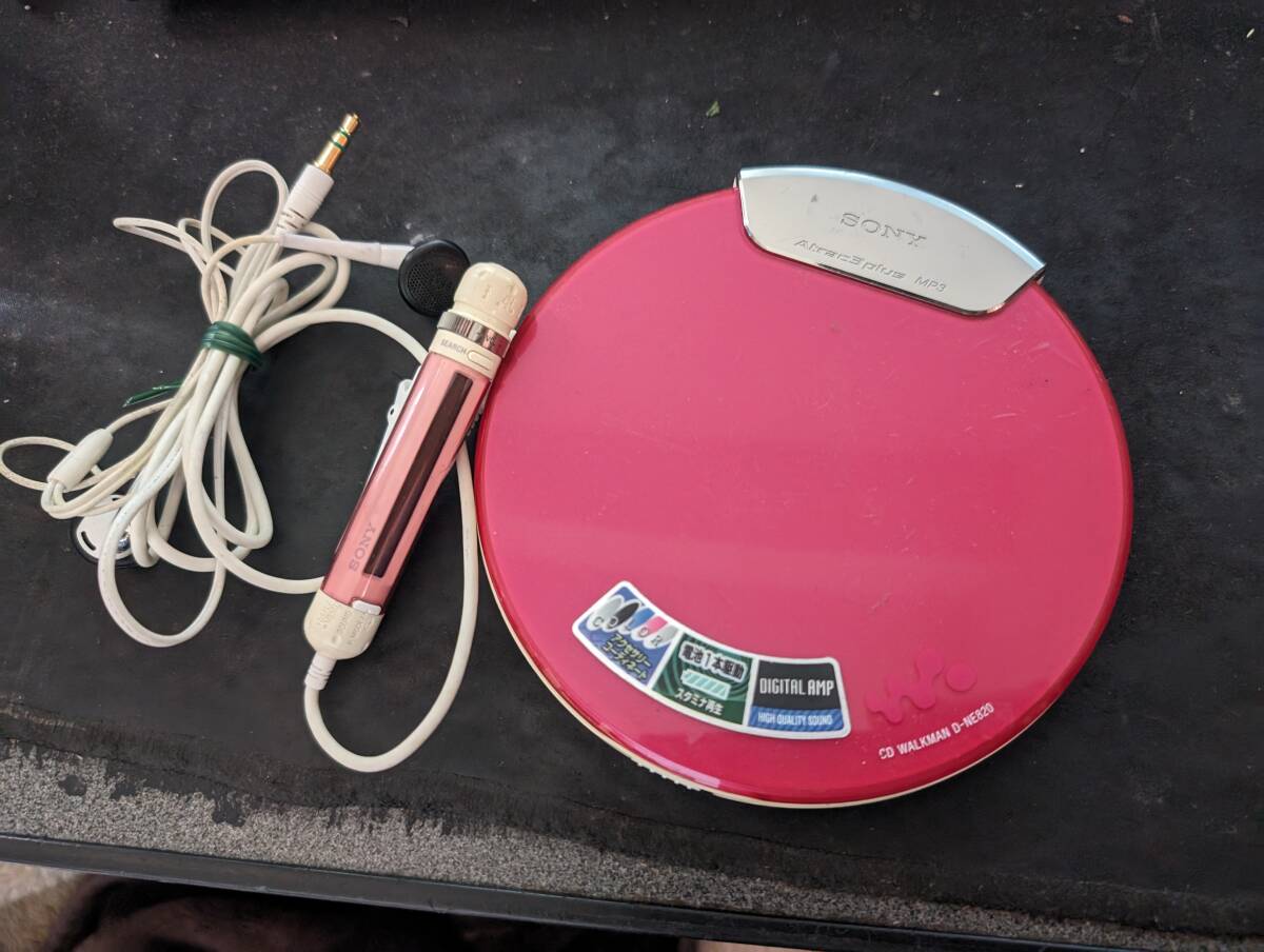 SONY Sony CD WALKMAN D-NE820 pink CD Walkman remote control attaching present condition goods 