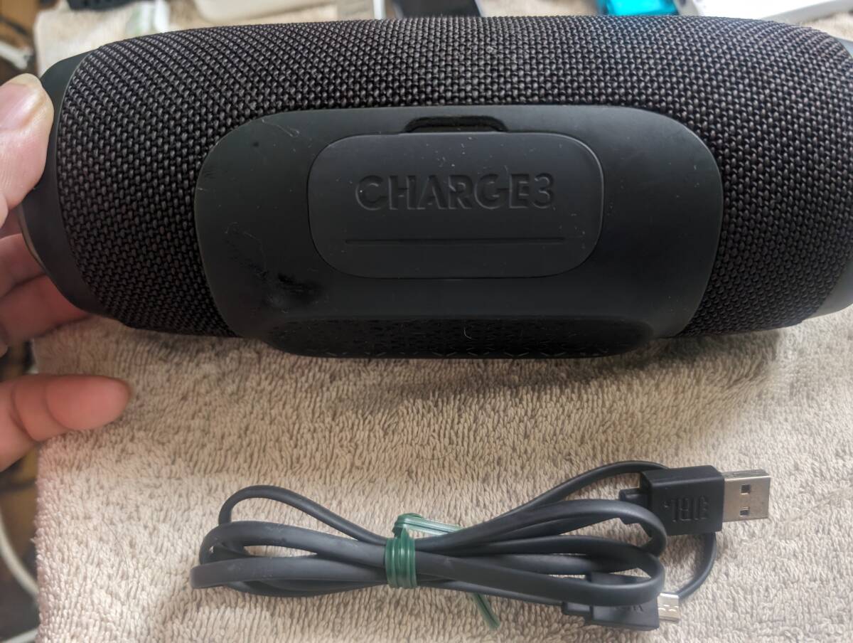 JBL CHARGE 3 Bluetoothスピーカー 中古 音出し確認済み_画像3