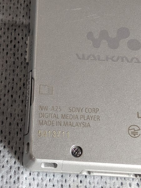 SONY　WALKMAN ウォークマン NW-A25 16GB　シルバー　ハイレゾ対応 SONY デジタル音楽プレーヤー　本体のみ　動作品 匿名配送_画像6