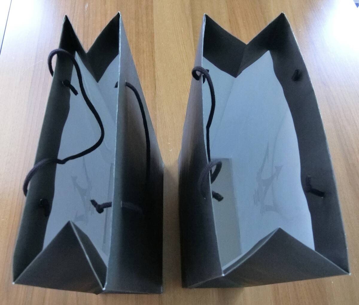 マセラティ (Maserati) 紙袋 2個 (約34cmx25cmx11cm)_画像3