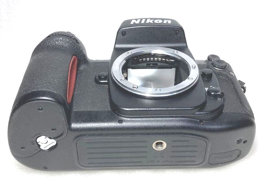 ★完動・かなり綺麗・極美品★Nikon F100 ボディ 元箱（上下緩和材付き）値札 ボディキャップ付属 レンズをセットして安心の動作確認済