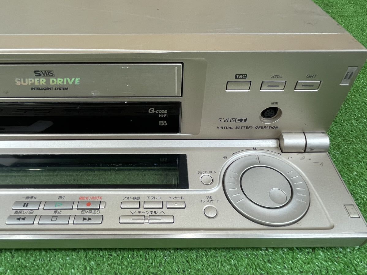 4B48 Panasonic NV-SB900 S-VHS ビデオデッキ 通電OK 99年製 パナソニック ジャンクの画像7