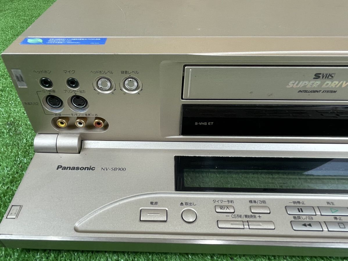 4B48 Panasonic NV-SB900 S-VHS ビデオデッキ 通電OK 99年製 パナソニック ジャンクの画像6