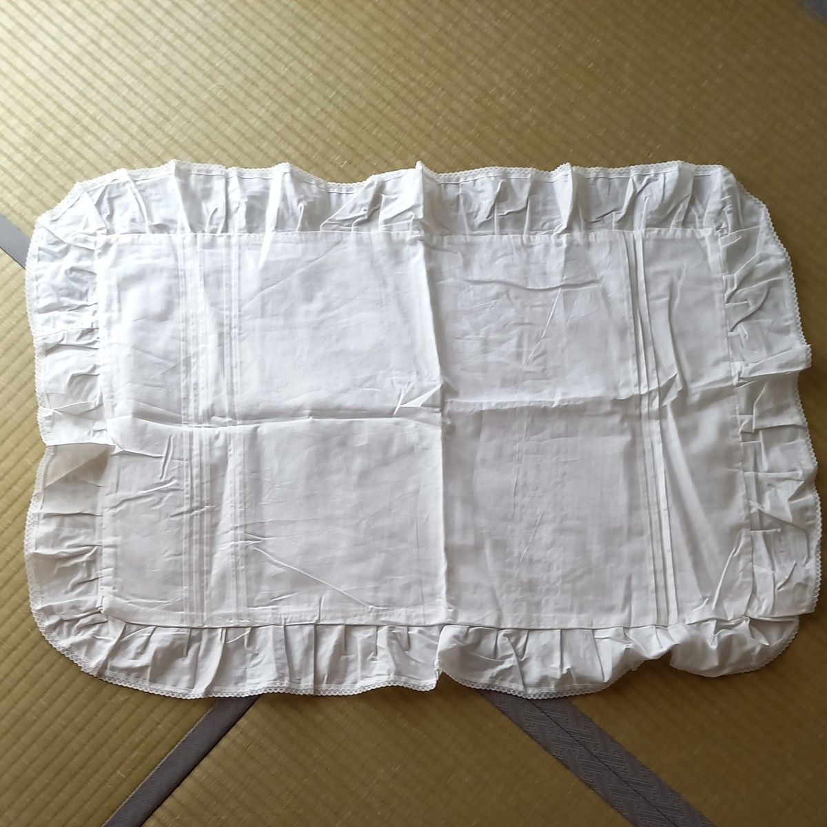  【 未使用 】 布団カバー　ベッドシーツ　ピロケース(２枚)　姫系   フリル  ホワイト