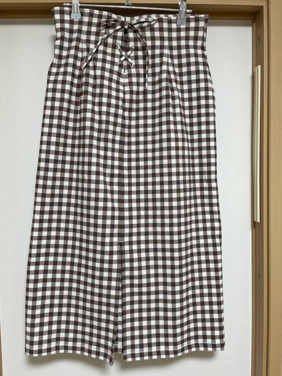GU　ジーユー　茶のギンガムチェックのスカート　XLサイズ　美品　格安　最終値下げ！_画像2