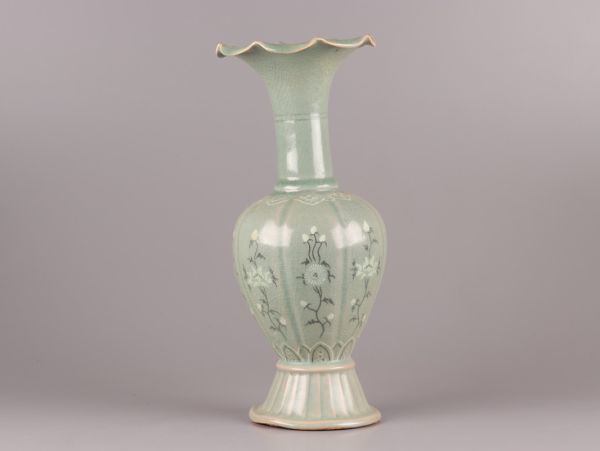 古美術 朝鮮古陶磁器 高麗青磁 白黒象嵌 花瓶 時代物 極上品 初だし品 C5437_画像3