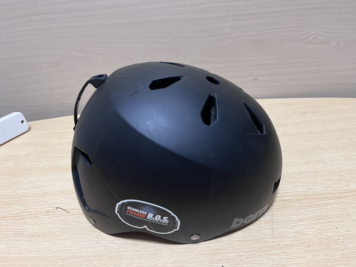 bern MACON HARD HAT XLサイズ　ブラック　スノーボード用ヘルメット_画像1