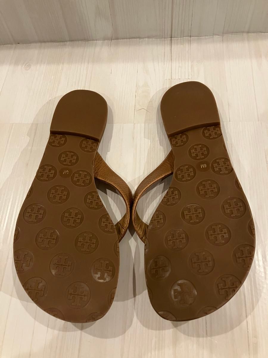 未使用 トリーバーチ TORY BURCH サンダル 6M 23cm レザー ライトブラウン 